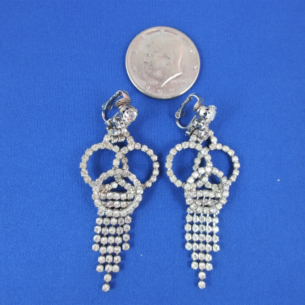 Vintage Rhinestone 3" drop clip earrings